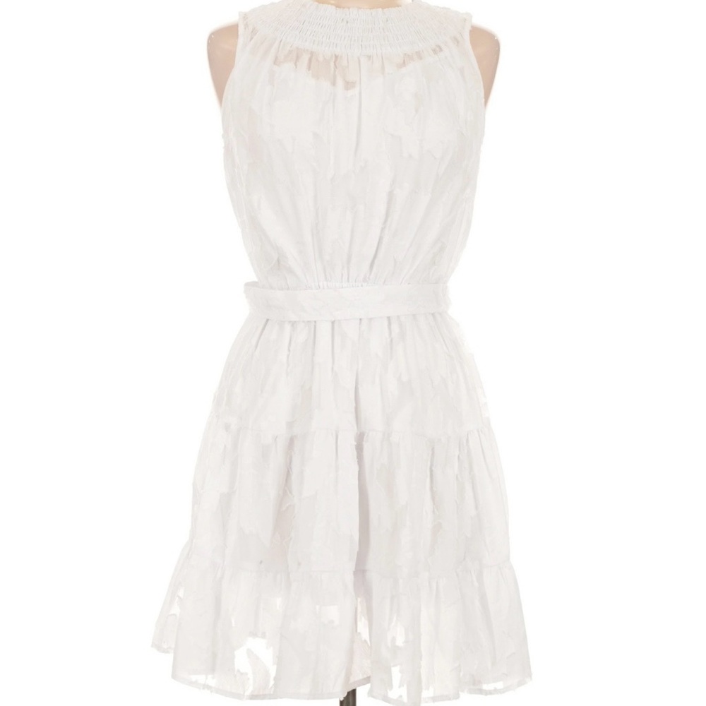 Simply Vera Wang White Sleeveless Dress